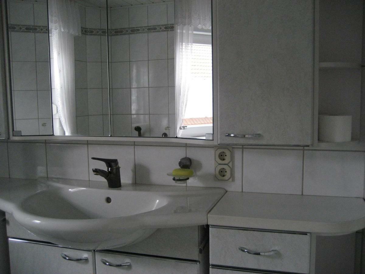 Appartamento Zum Bergschloesschen Gilserberg Esterno foto